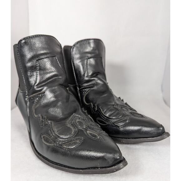 Vegan Unbranded cowgirl short boots Sz 9.5  new insoles wear left see photos - Picture 1 of 10